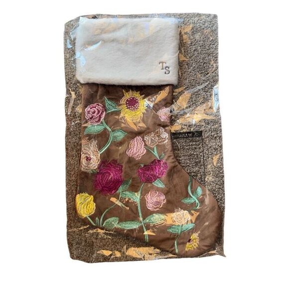 Taylor Swift Acoustic Piano Collection Holiday Stocking NWT Brown Velvet Floral - Picture 7 of 7
